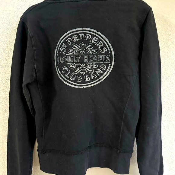 THE BEATLES (2005) Official Women's
"Sgt. Pepper's" Junk Food Hoodie Size Large - Picture 7 of 8